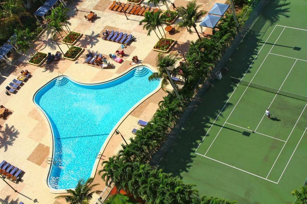 Ocean Reserve Appartamento Sunny Isles Beach Esterno foto